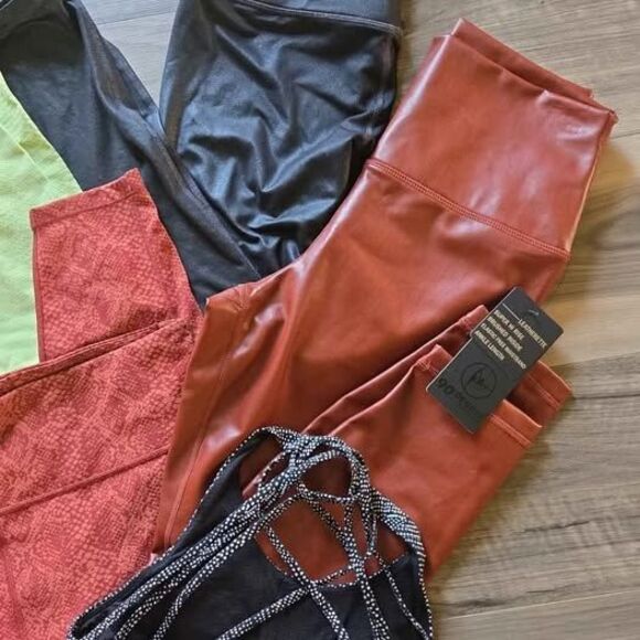 Activewear Bundle Gymshark, Athleta, Lululemon, Free People Movement Bubblegum P - Picture 4 of 9